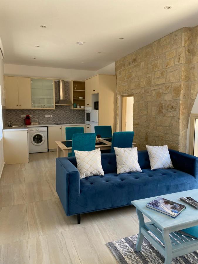 Villa Caerus Paphos ภายนอก รูปภาพ