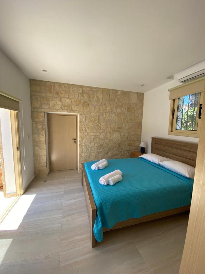 Villa Caerus Paphos ภายนอก รูปภาพ