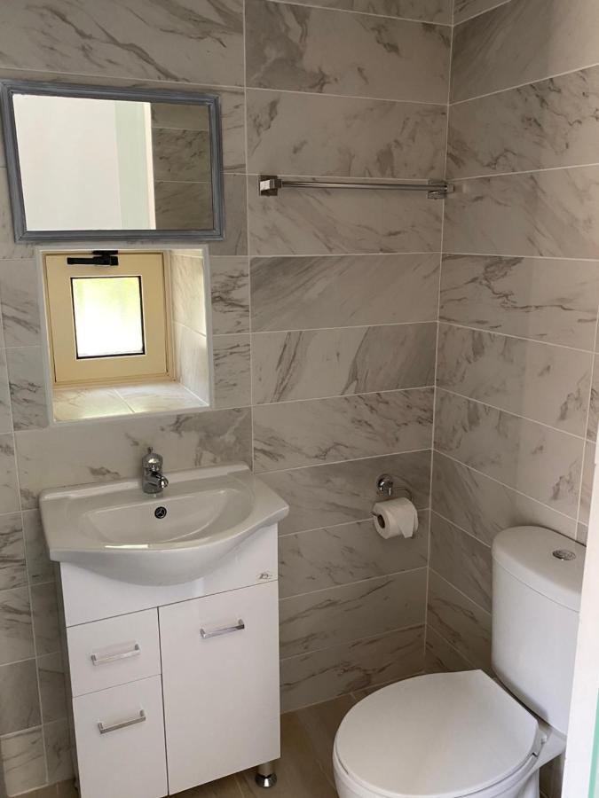Villa Caerus Paphos ภายนอก รูปภาพ