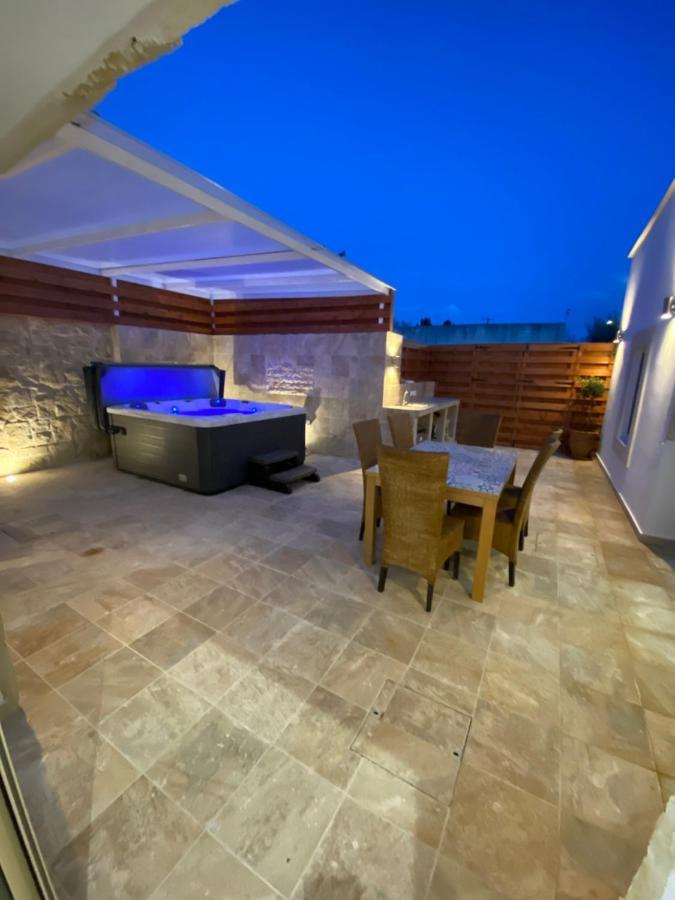 Villa Caerus Paphos ภายนอก รูปภาพ