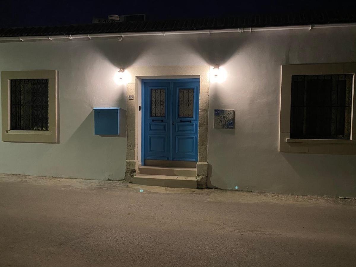 Villa Caerus Paphos ภายนอก รูปภาพ