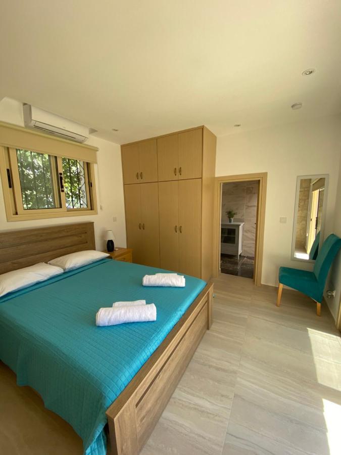 Villa Caerus Paphos ภายนอก รูปภาพ